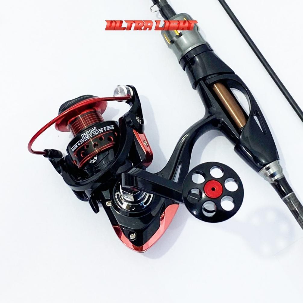 Pusat Alat Pancing - 1 Set Joran Pancing Lure Golden Spinning Action Light Joran Super Ringan Weight