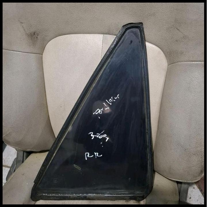 TERBARU KACA SEGITIGA KACA MATI PINTU BELAKANG KANAN FORD LASER 1.3 86-97 