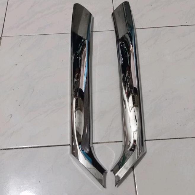 List Grill Tengah Xenia 2012 Mobil Avanza 2012-2014