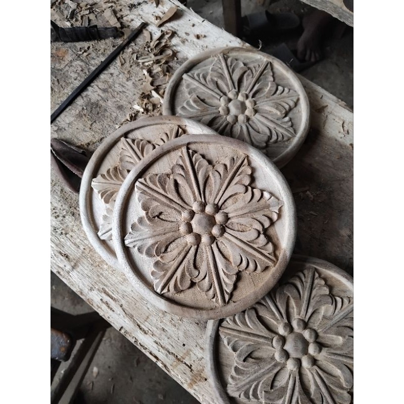 Hiasan Tempel | Hiasan Tempel Ukiran | Hiasan Ukiran Kayu | Hiasan Ukiran Bulat | Hiasan Ukiran Temp