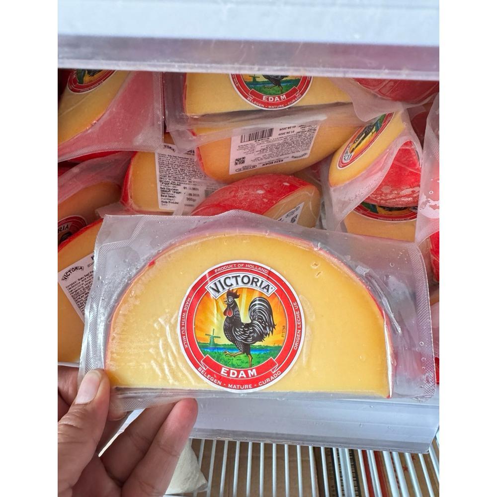 Grosir Keju Edam Wedges Ayam Hitam Victoria/Keju Tua/Edam -+300Gram
