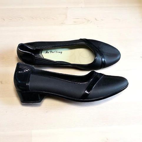 Viral  Sepatu Wanita Terbaru/Sepatu Kerja Jelly Fld 868/Pantofel Karet Import Kekinian