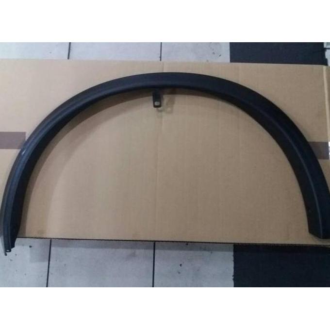 Fender Depan Moulding Samping Nissan Juke