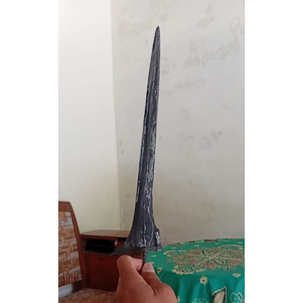 Bilah Keris Lurus Brojol Pamor Ngulit Semongko Panjang 37 cm