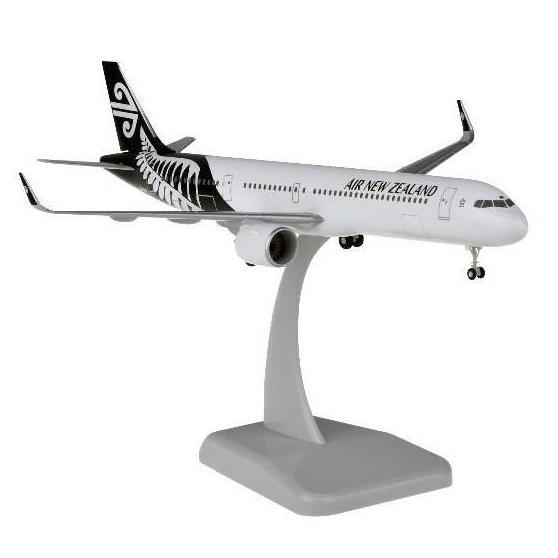 Air New Zealand A321neo Half Black ZK-NNB Hogan Wings 1:200 Scale