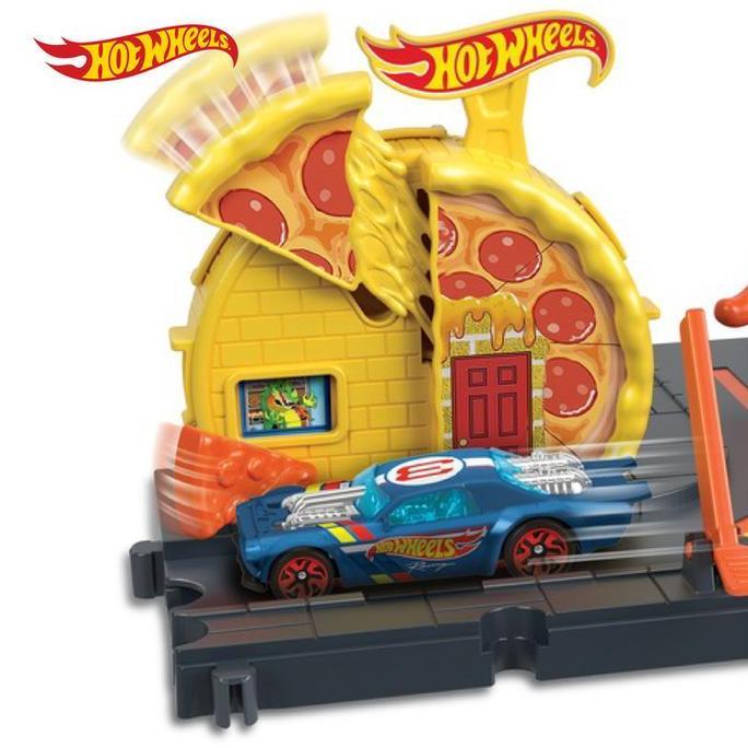 Hot Wheels City Speedy Pizza Pick-Up - Mainan Trek Mobil Balap