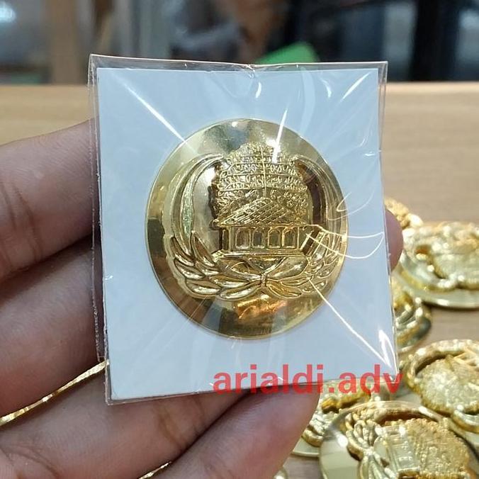 pin korpri bulat tumpuk magnet pin korpri kuningan tumpuk magnet