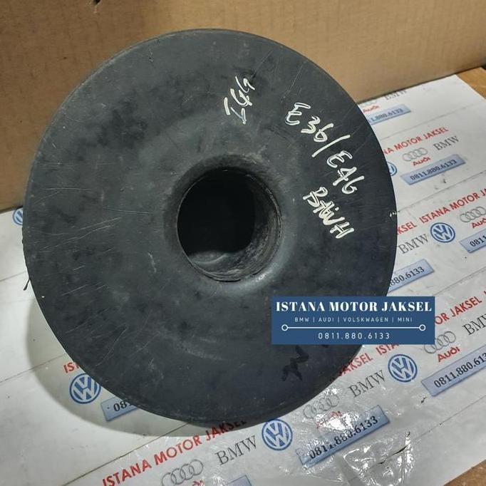 KARET TATAKAN PER BELAKANG ATAS BMW E30 E36