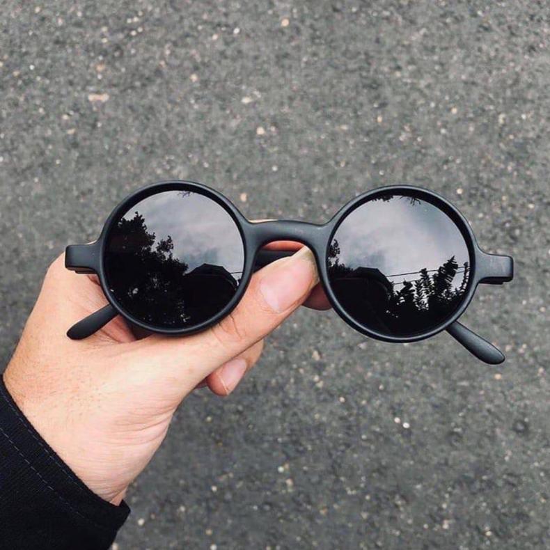 FAST DELIVERY Kacamata John Lennon Hitam Bulat Doff Plastik Kokoh