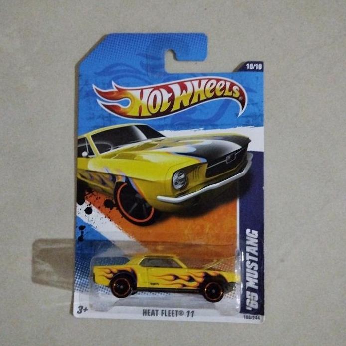 New  Hotwheels 65 Mustang Open Hood