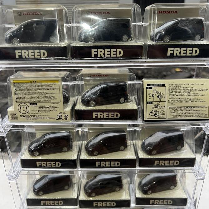 New  Honda Dealer Japan Ori Mechandise Diecast Keychain HONDA ODYSSEY RB3