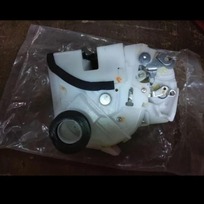 GRADIMOU Door lock pintu Avanza