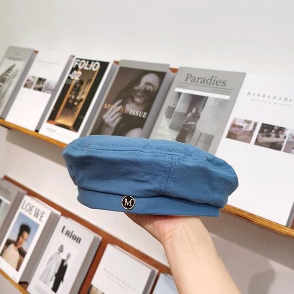 Kunura- Topi Baret Korea Wanita Pria Dewasa Motif Huruf M Hitam Biru Coklat Outfit Gaya Vintage Retr