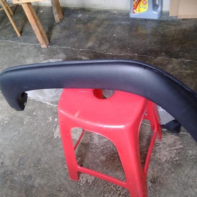 Over Fender Toyota Kijang Super Grand Kanan Belakang