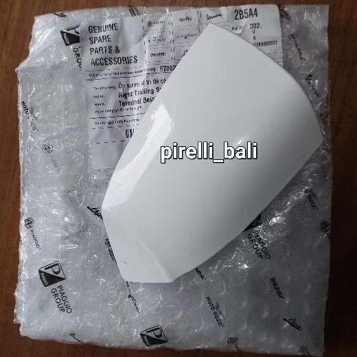 Spoiler Kanan Vespa Sprint Primavera Warna Cat Putih Original Piaggio