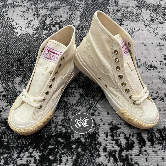 SEPATU COMPASS GAZELLE HIGH CREAM