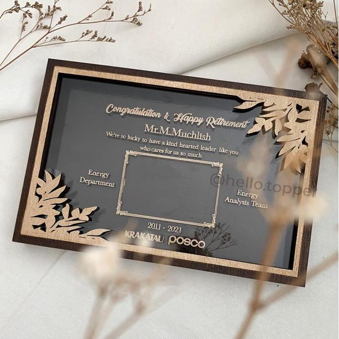 Ready FRAME GIFT KAYU 30x45 | FRAME HADIAH LOGAM MULIA |BINGKAI KADO