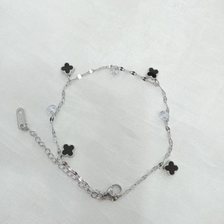 Termurah Gelang Kaki Titanium Clover Kecil Mata Putih