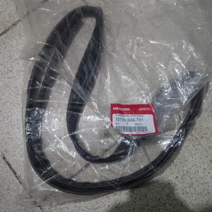Karet Chanel Kaca Karet Kaca Pintu Jazz GD3 2003-2007 Original
