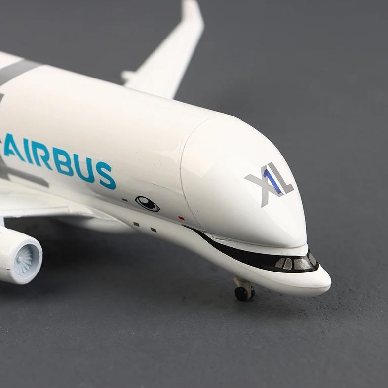 GARANSI 20CM Diecast Pesawat Beluga XL Diecast Pesawat Besi Diecast Pesawat Terbang Beluga Mainan Pe