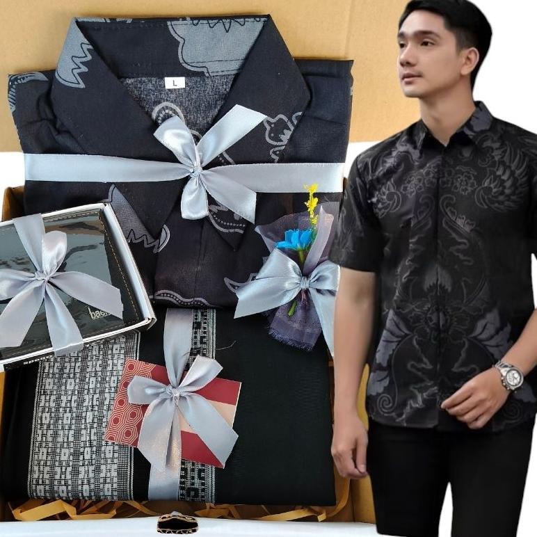 Hampers Kado Batik Paket Muslim Hadiah Untuk Cowok