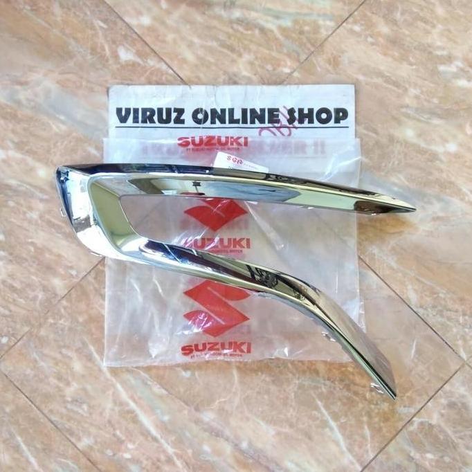 GARNISH LIST CHROME LAMPU FOG LAMP FOGLAMP BEMPER DEPAN NEW ERTIGA ORI