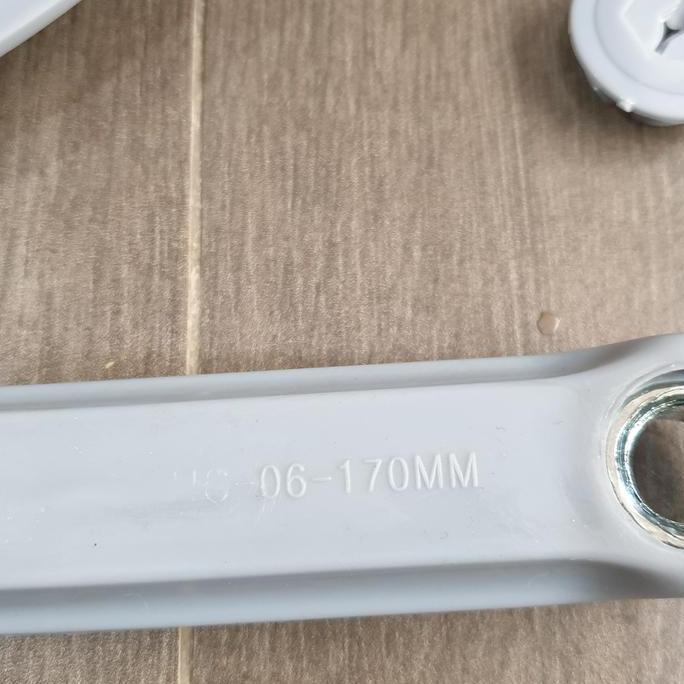 Crank 3 speed 48T GENIO 170mm