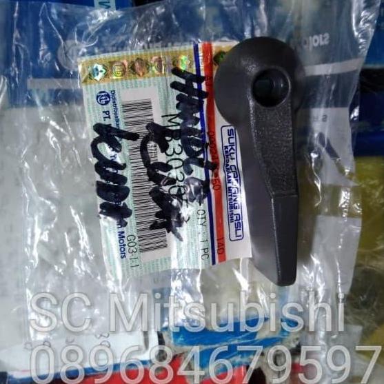 Handel handle dalam Pintu belakang bagasi Kuda asli