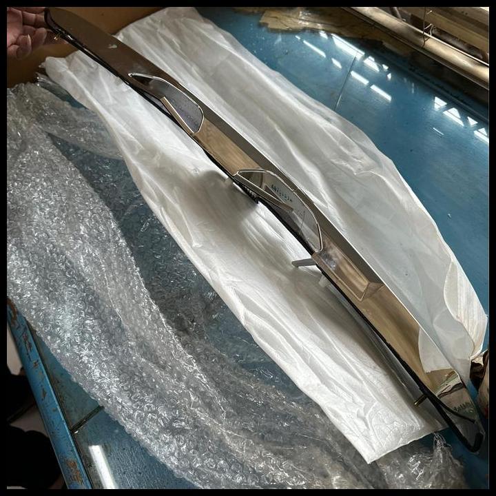 TERLARIS HONDA GENUINE 74890-SEL-T01 ( ADA PATAH LIHAT PHOTO ) LIST CHROME GARNISH CHROME BAGASI CIT