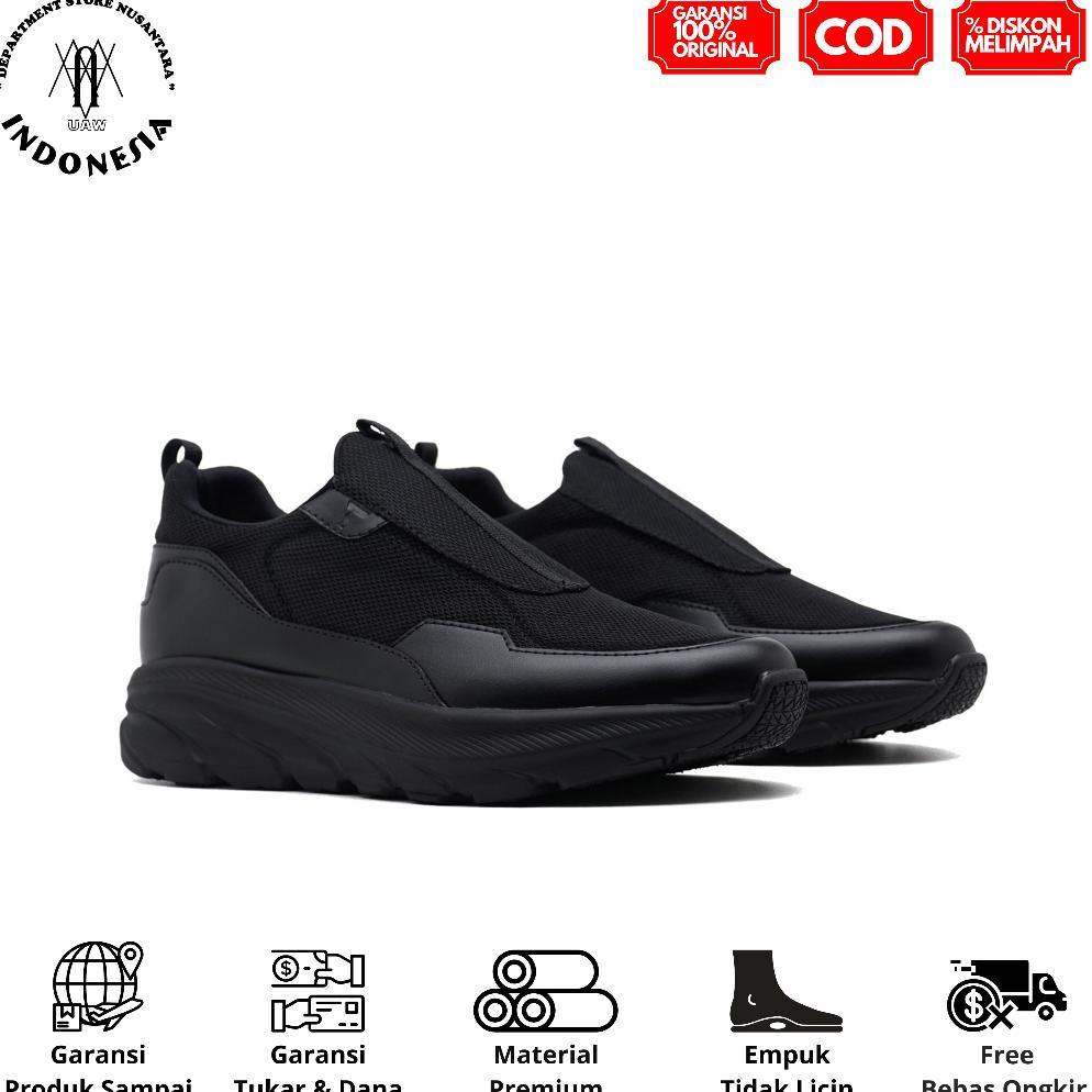 uawshoesofficial x REYL MAN | REYL MAN ONYX FULL BLACK - Sepatu Slip On Pria Hitam Casual Sporty Sep
