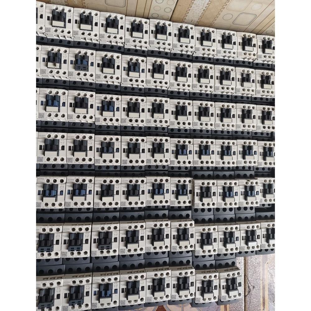 kontaktor  LC 1d09 DISKON