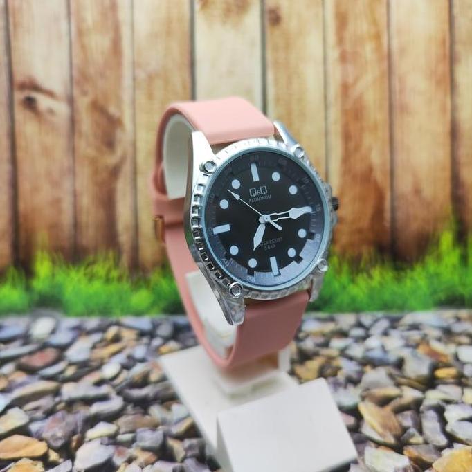 Ready  Q&Q QQ Aluminium Jam Tangan Strap Karet Rose AL08J508Y Original