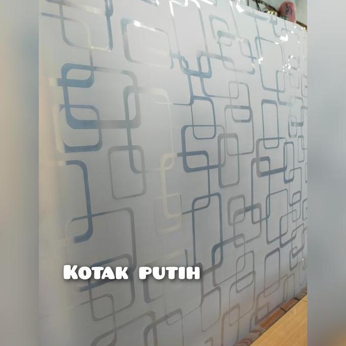 Looking- Fiber Pagar Plastik Penutup Pagar Motif Minimalis