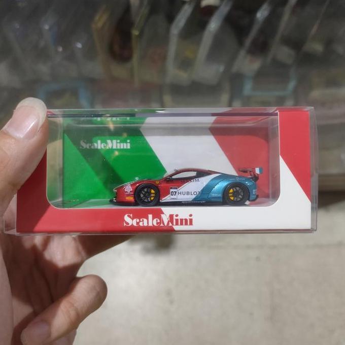 scale mini ferrari 458 no seri 052/299