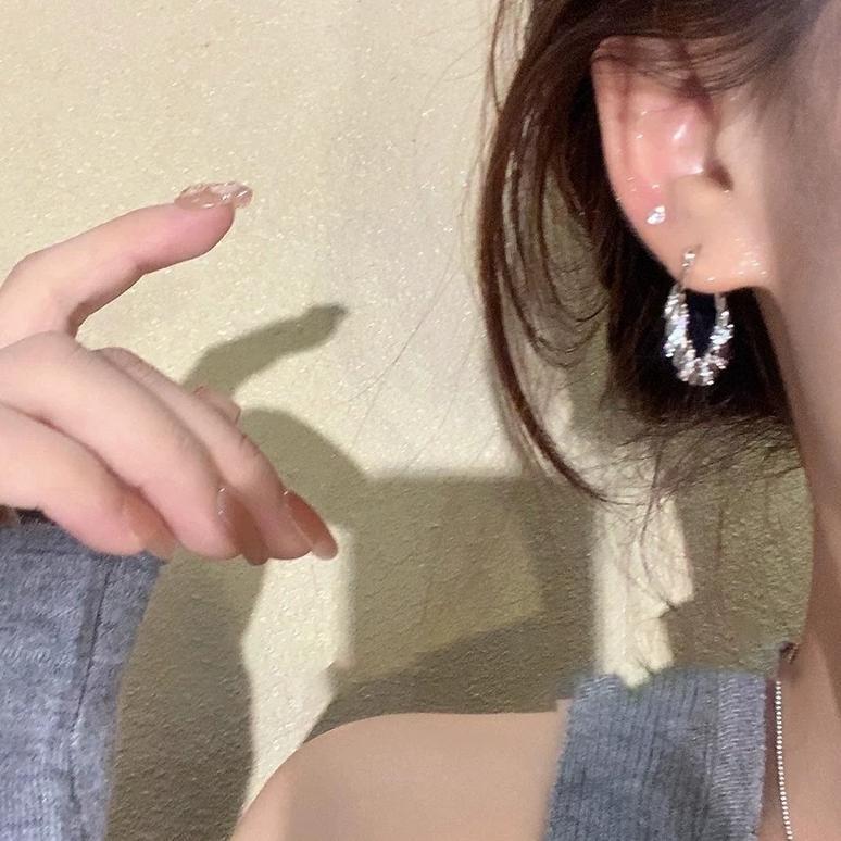 Original Anting Wanita Hoop Bulat Kecil Elegan Anting Tusuk Wanita Silver Titanium Anti Karat Earrin
