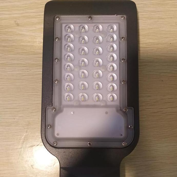Lampu Jalan Led / Kap Pju Led / 30 Watt / 30 W / Mata Smd