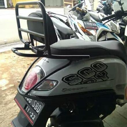 Aksesoris Backrack Plus Bantalan Buat Motor Honda Scoopy 2014 sampe skarang