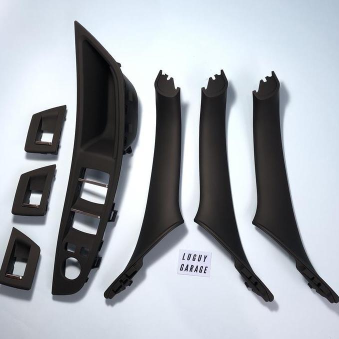 HARGA DISC - BMW F10 DOOR TRIM HANDLE TRIM POWER WINDOW DEPAN KANAN - HITAM