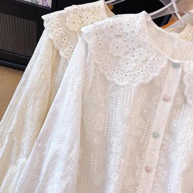 Blouse Putih Korea White Blouse Basic Wanita / Kemeja Blouse Wanita Katun murni, sedikit transparan.
