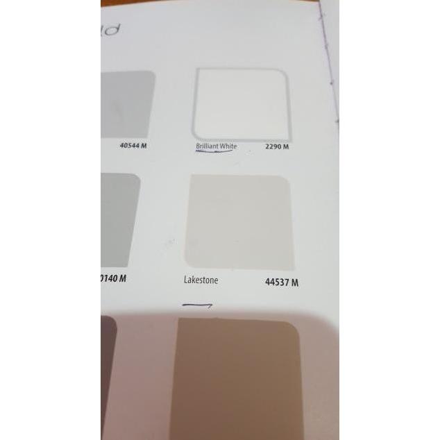 Dulux Weathershield Lakestone 44537M