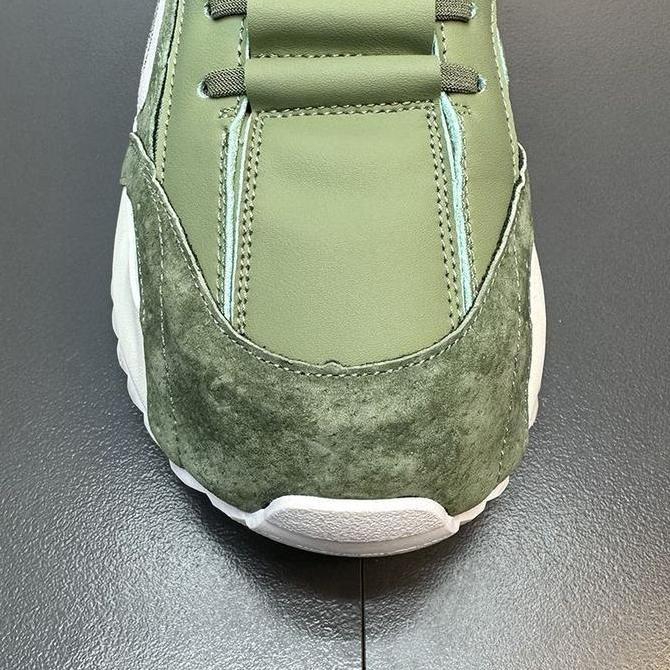 Sneakers Pria Sepatu Sneakers Olahraga  New Pria Dewasa Bls-Ecke Empuk Dan Nyaman Bisa Cod-Free Dus 