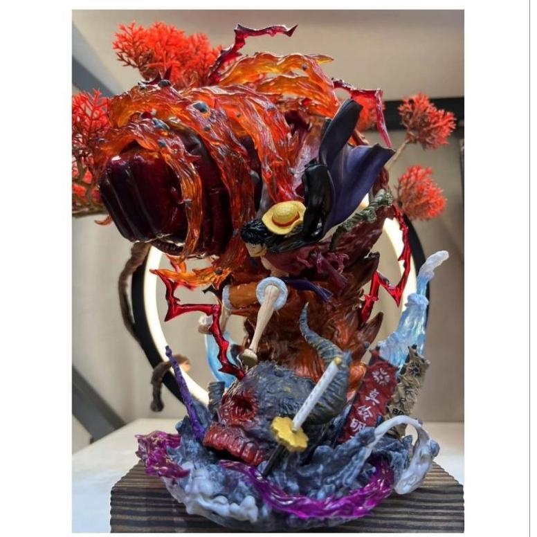 action figure monkey d luffy tangan merah besar/ Luffy regrock