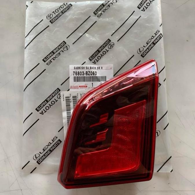 Lampu Reflektor Pintu Bagasi Agya
