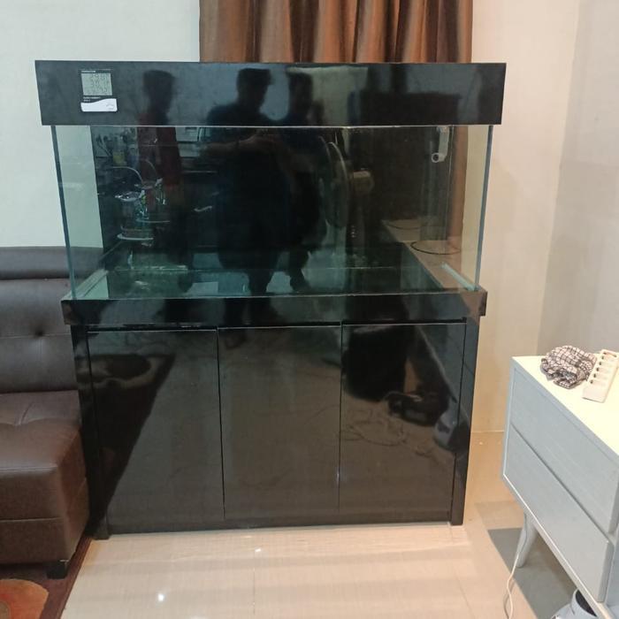 Aquarium Laut 120*50*50 Filter Belakang