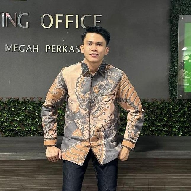 Doby salem abu batik excslucive pria