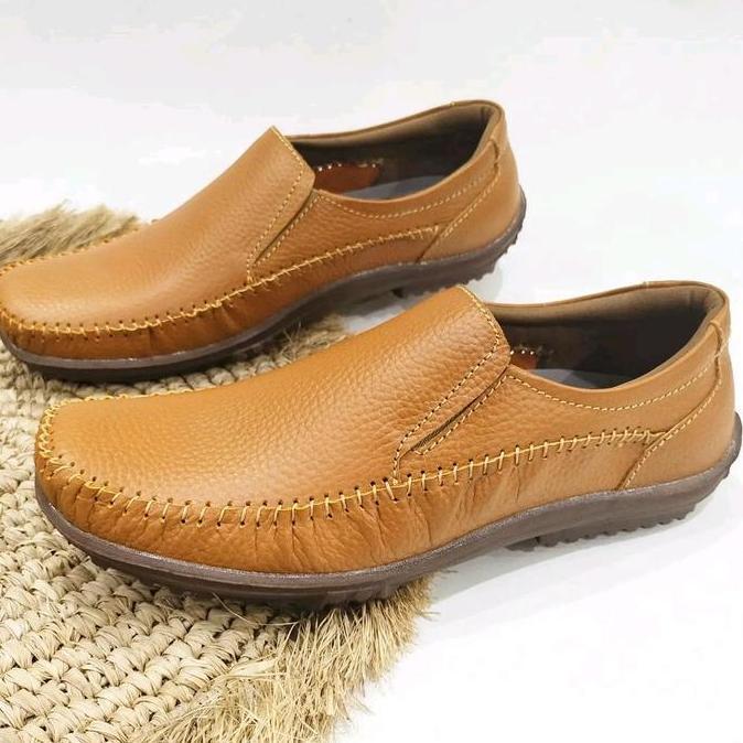 SEPATU SANTAI PRIA KULIT SAPI ASLI | Sepatu Slip On pria Kulit Asli | Sepatu Santai Lelaki Asli Kuli