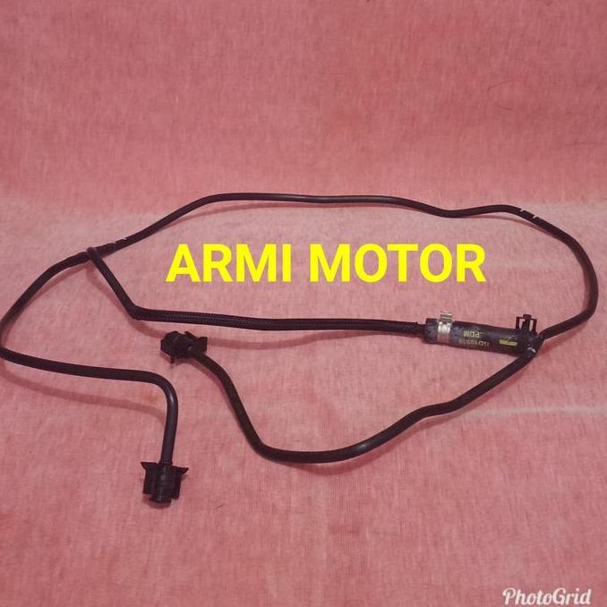 SELANG TABUNG RADIATOR FORD FOCUS SELANG TANGKI AIR ORIGINAL FORD HOSE FORD FOCUS MK3 2.0 CC CV6Z8K0