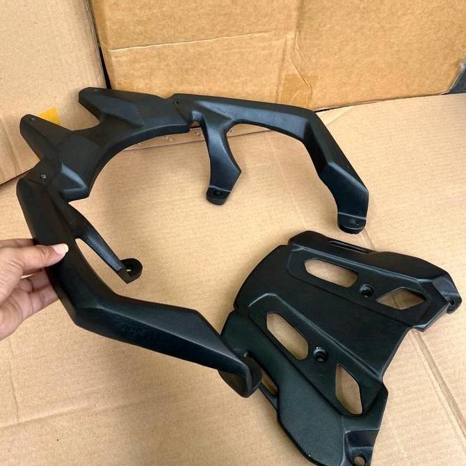 Breket box Adv160 Behel Box ADV 160 Breket Top Box ADV 160 BREKET BOX HONDA ADV 160 PNP tinggal pasa