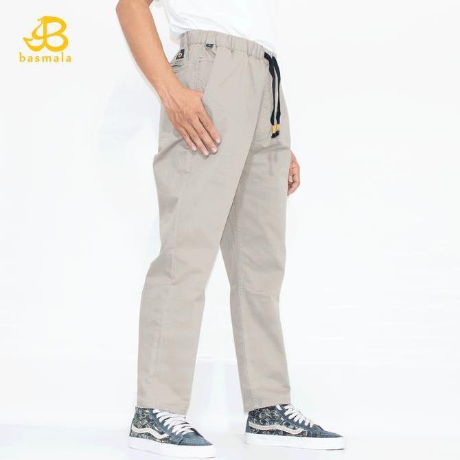 Basmala - Celana Cingkrang Pria Muslim Celana Sirwal Pria Premium Bahan Twill Stretch Chino Pants