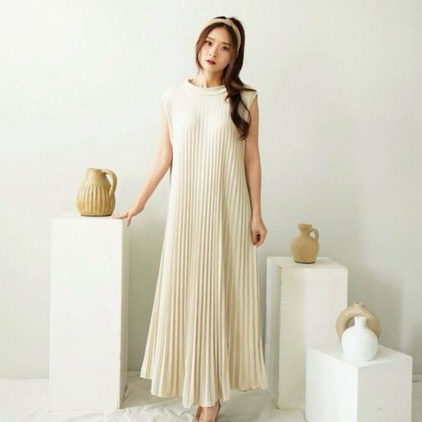Unik Inner Dress Plisket Tanpa Lengan / Dress Plisket / Gamis Plisket